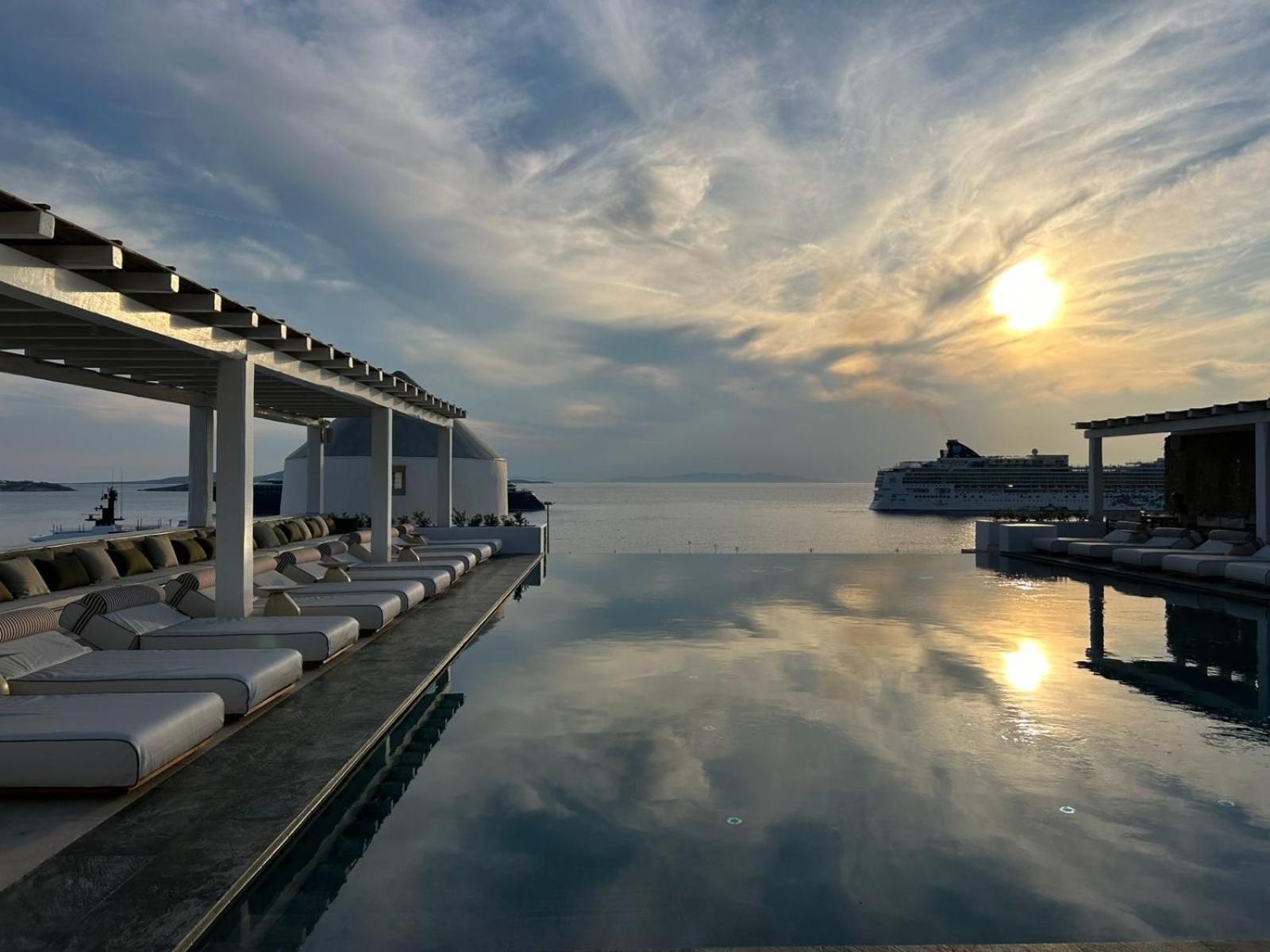Porto Mykonos מלון 4*