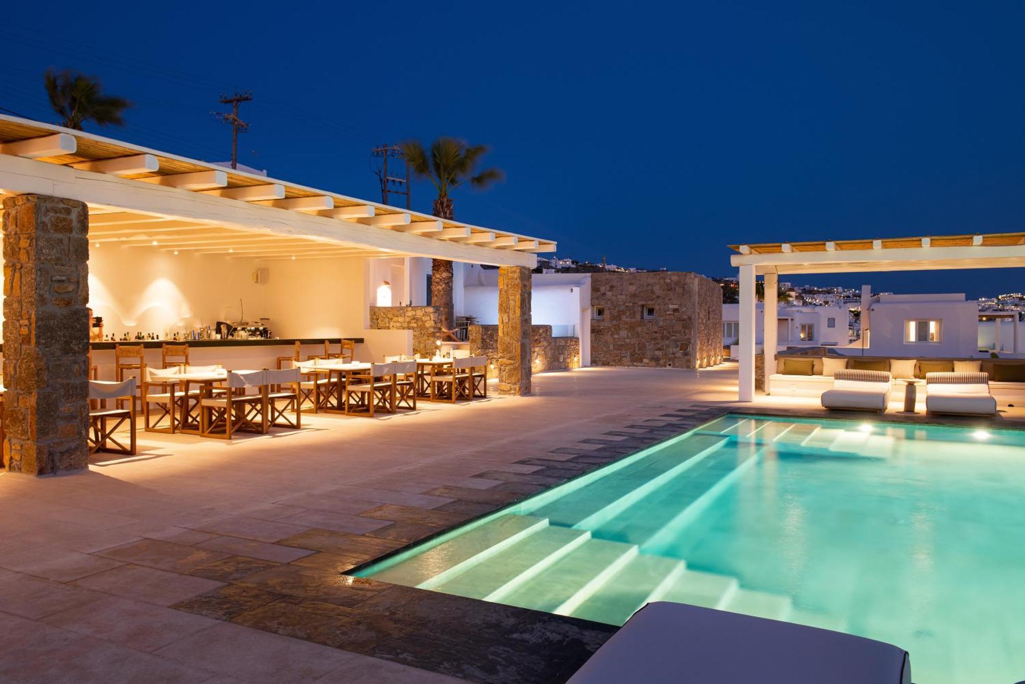 Porto Mykonos 4*